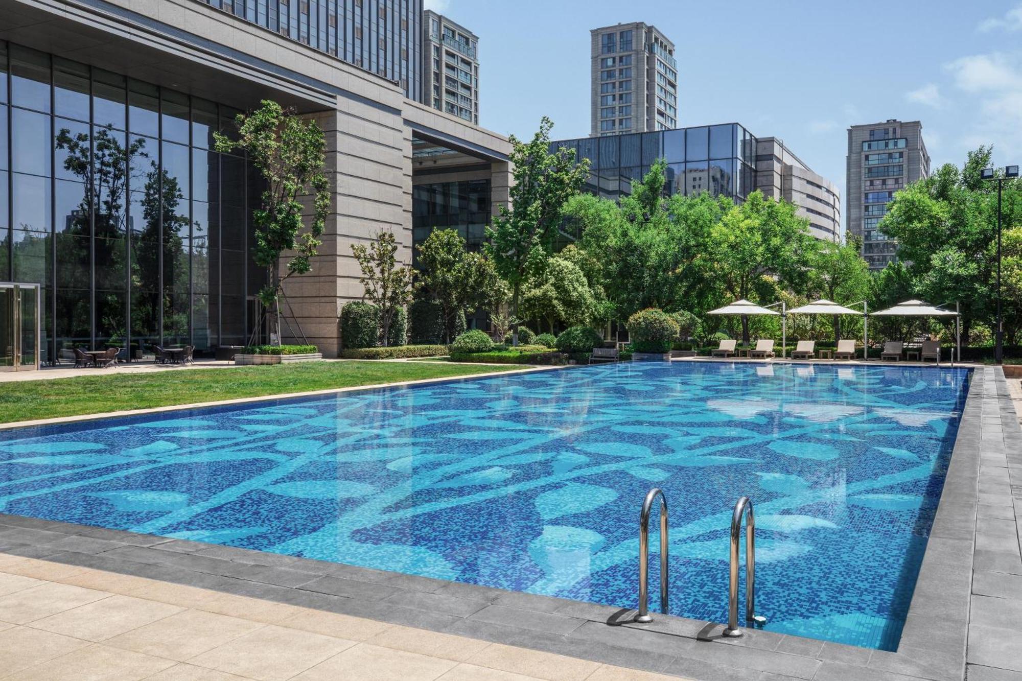Sheraton Qingdao Jiaozhou Hotel Экстерьер фото
