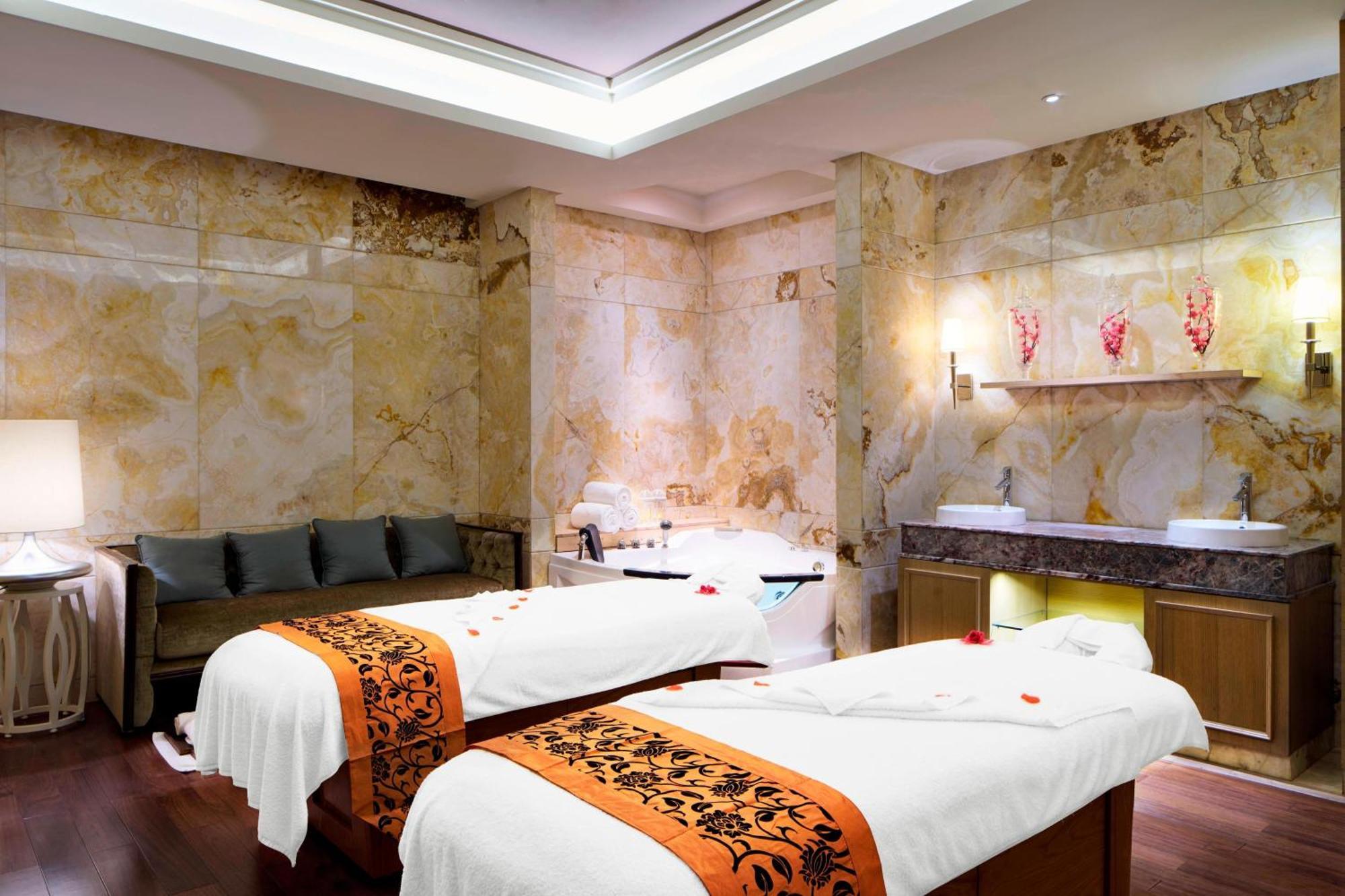 Sheraton Qingdao Jiaozhou Hotel Экстерьер фото